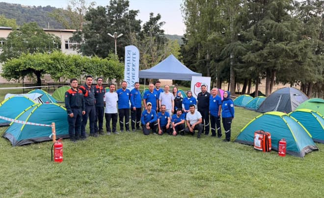 PAÜ Arama Kurtarma Ekibi, Afet Bilinci İçin Eğitim Kampı Düzenledi