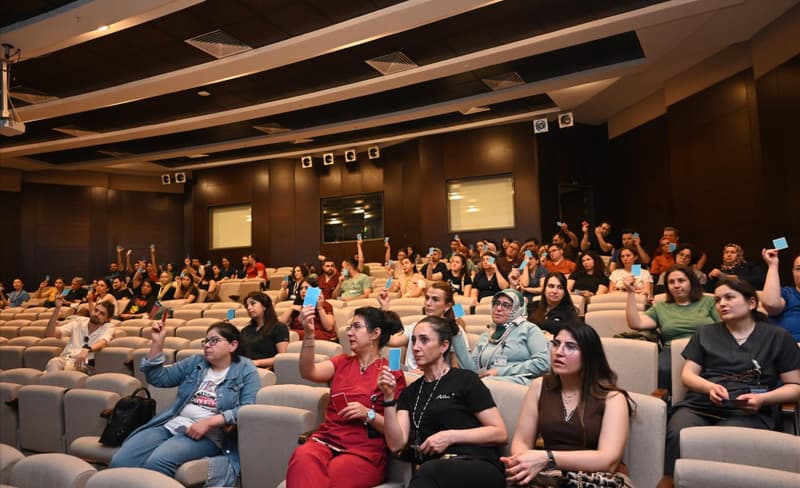 Pamukkale Üniversitesi Hastanelerinde Güvenli Transfüzyon Süreci Eğitimi Verildi
