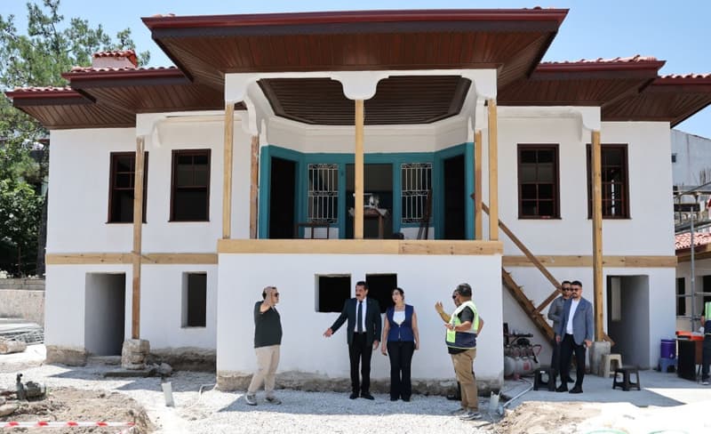 Pamukkale'de Tarihi Abalı Evi Kültür Merkezine Dönüşüyor