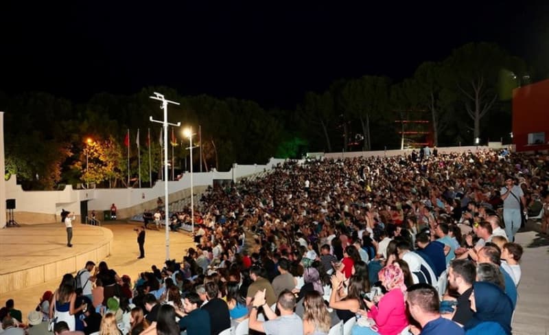 Denizli'nin Yaz Akşamları Nostaljik Sinema Keyfiyle Şenleniyor