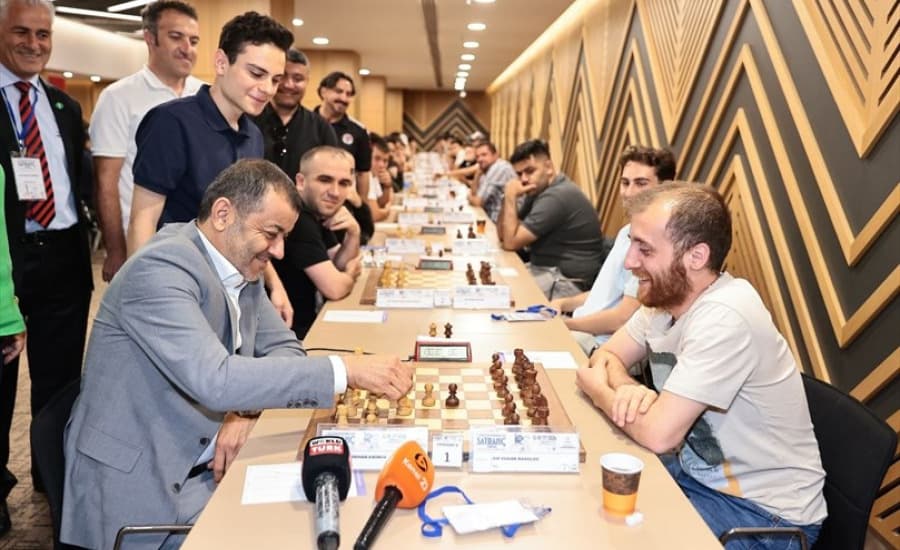 Habere ilişkin geniş açı fotoğraf